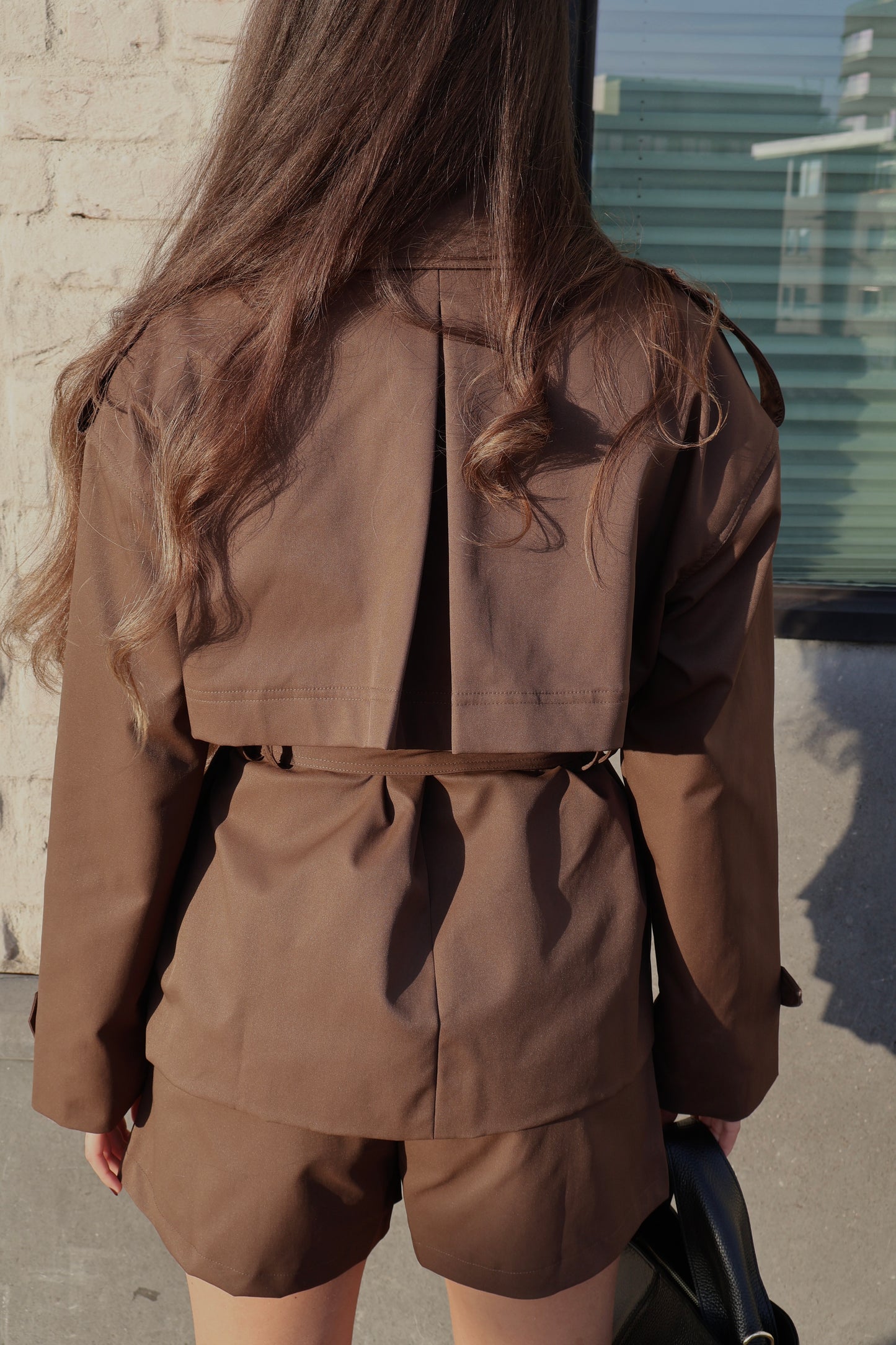 Korte trench coat - Donker bruin