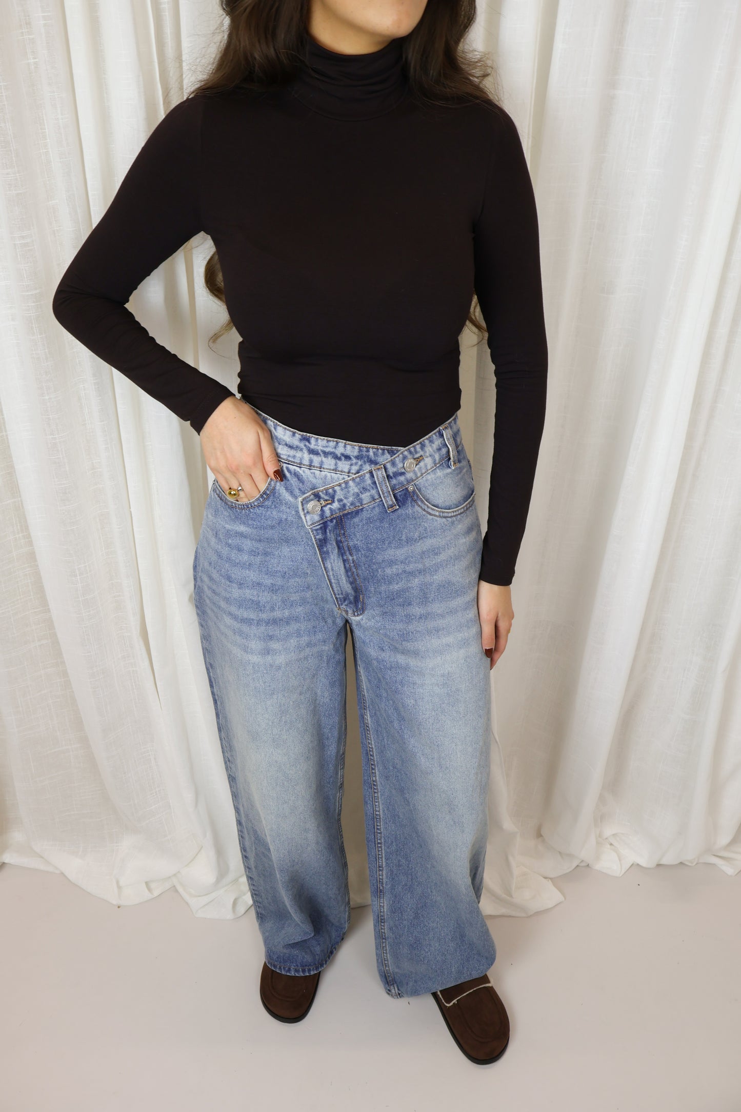 Jeans schuine sluiting - Licht blauw