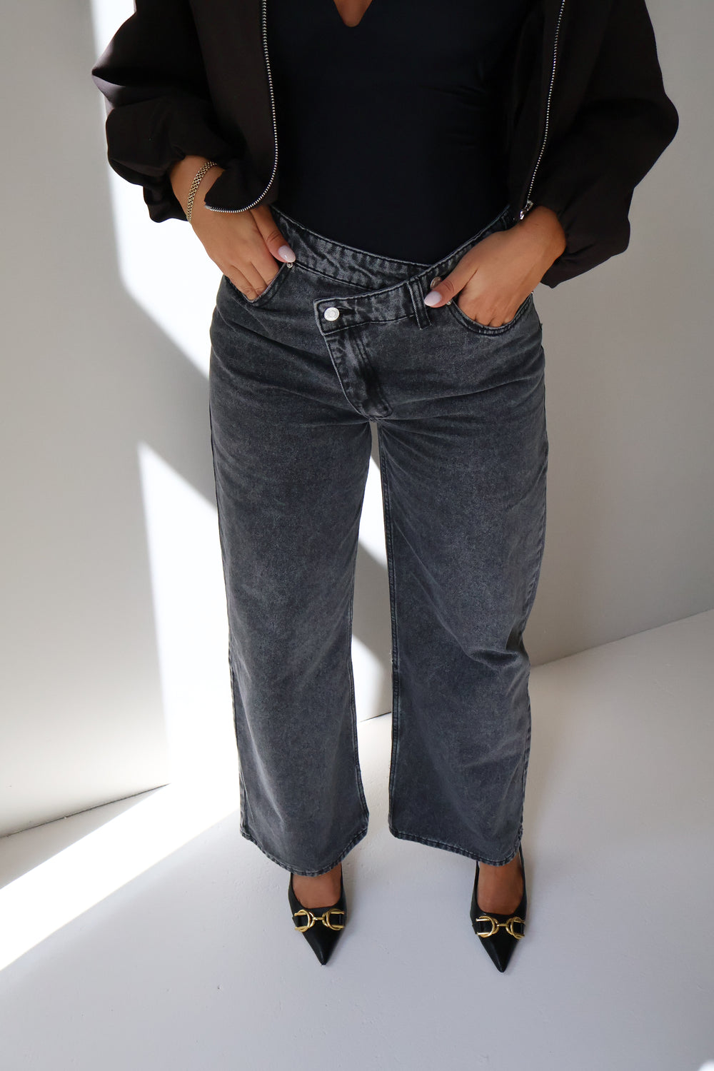 Jeans schuine sluiting - Donker Grijs