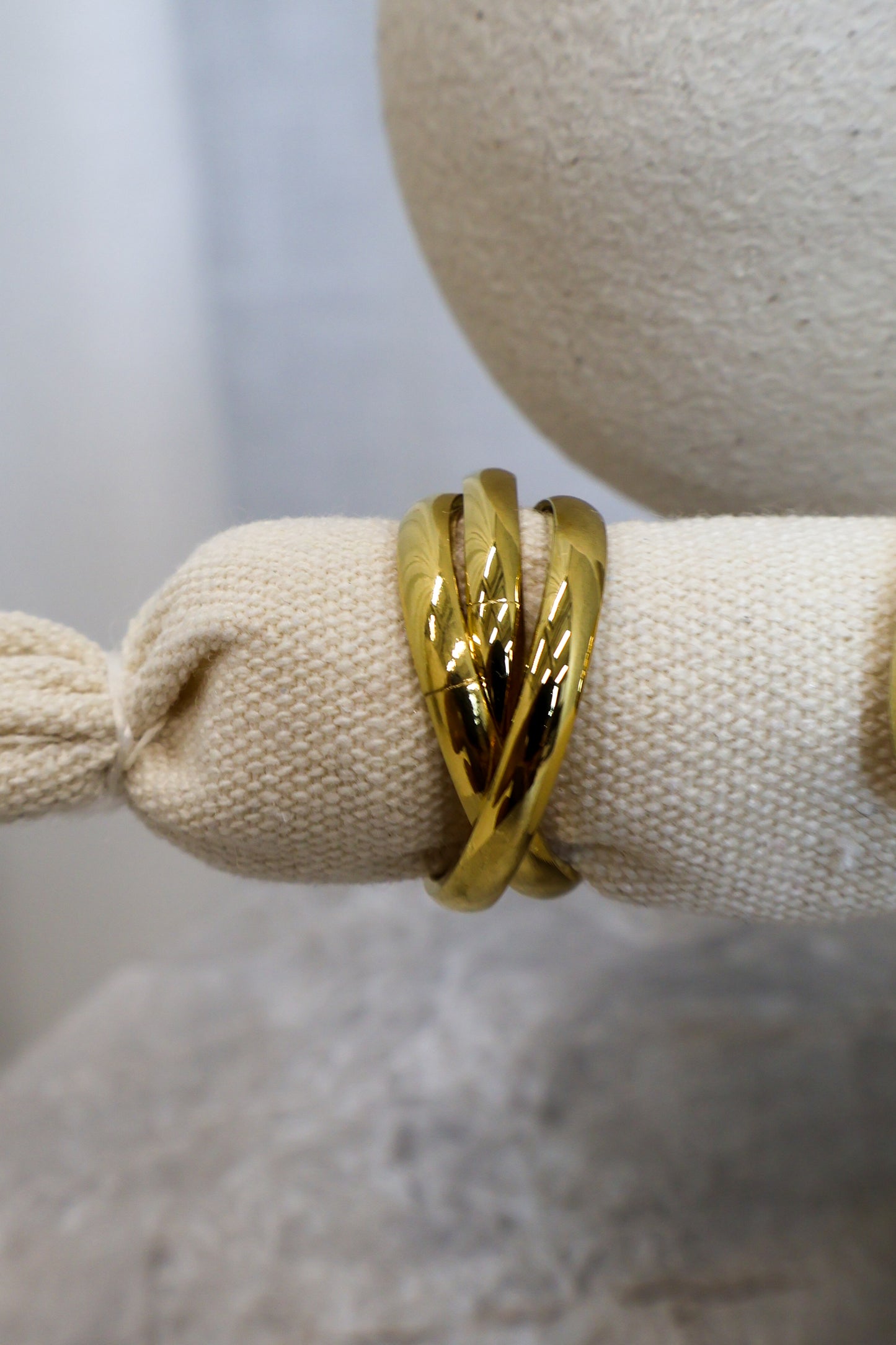 Ring Triple