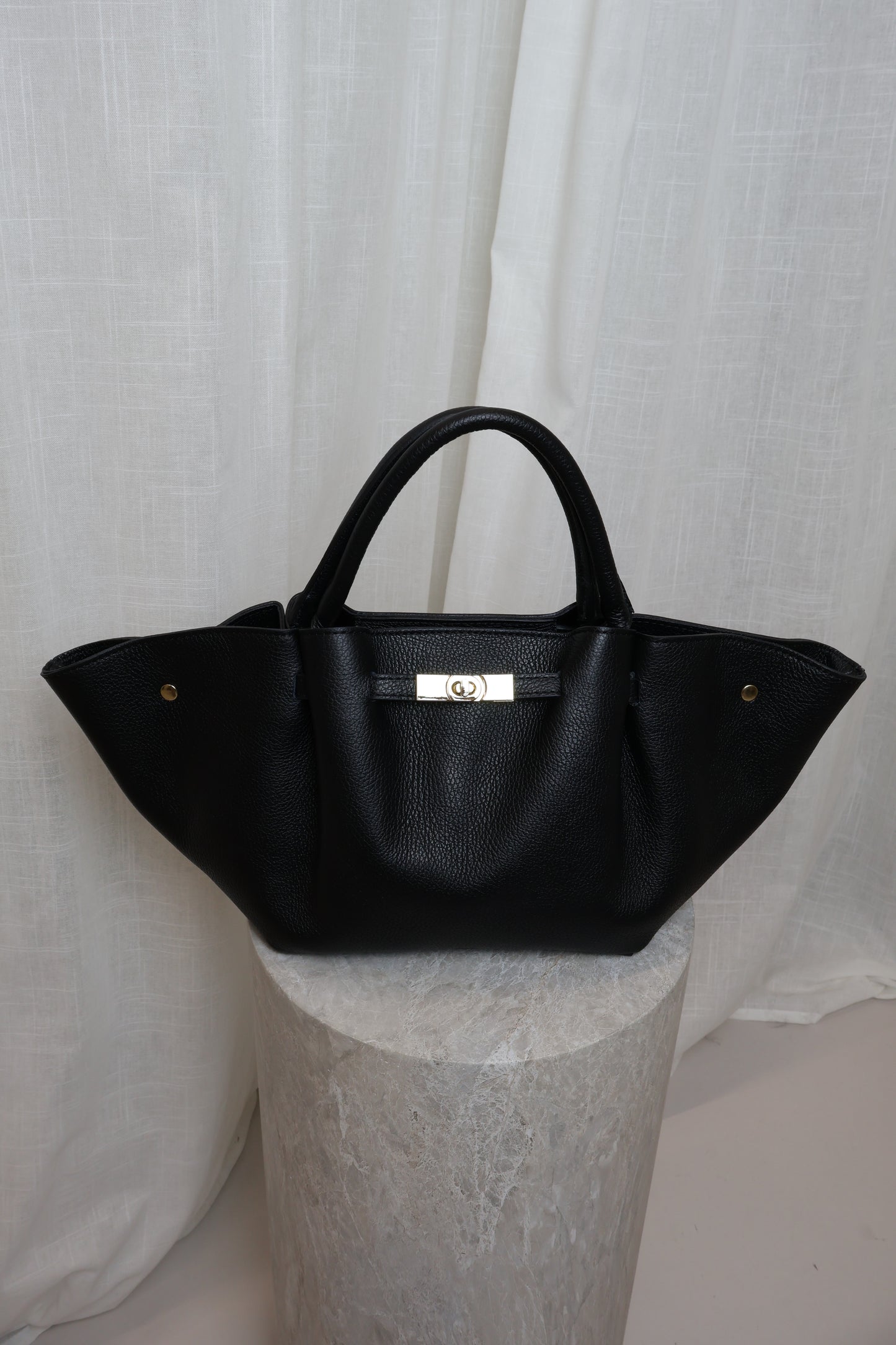 Leren tas met gesp - Zwart