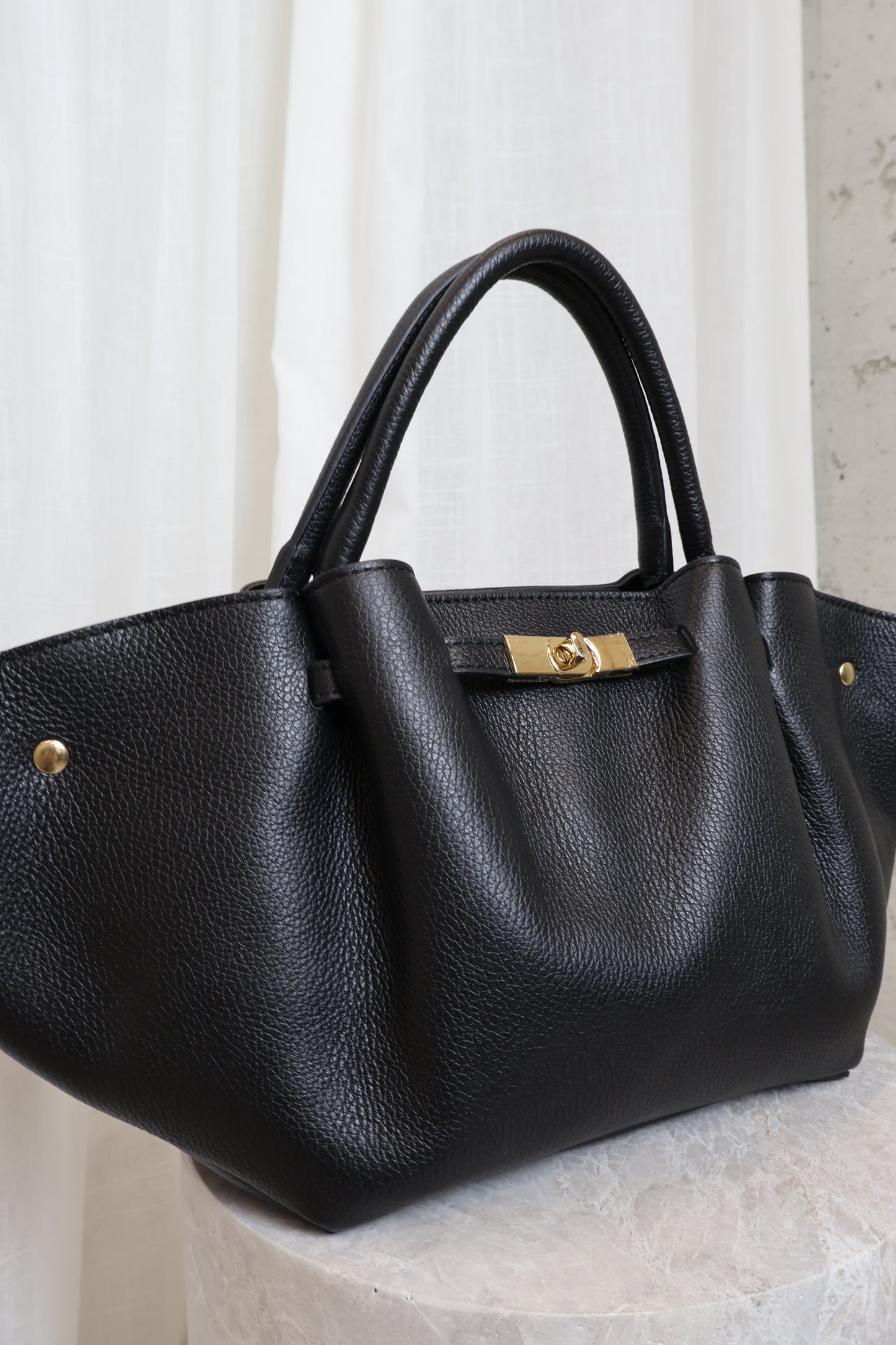 Leren tas met gesp - Zwart