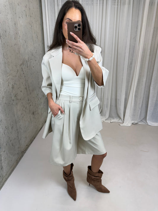 Bermuda short - Licht beige