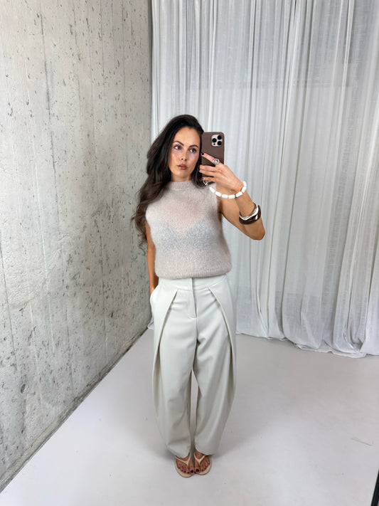 Plooibroek met band - Licht beige