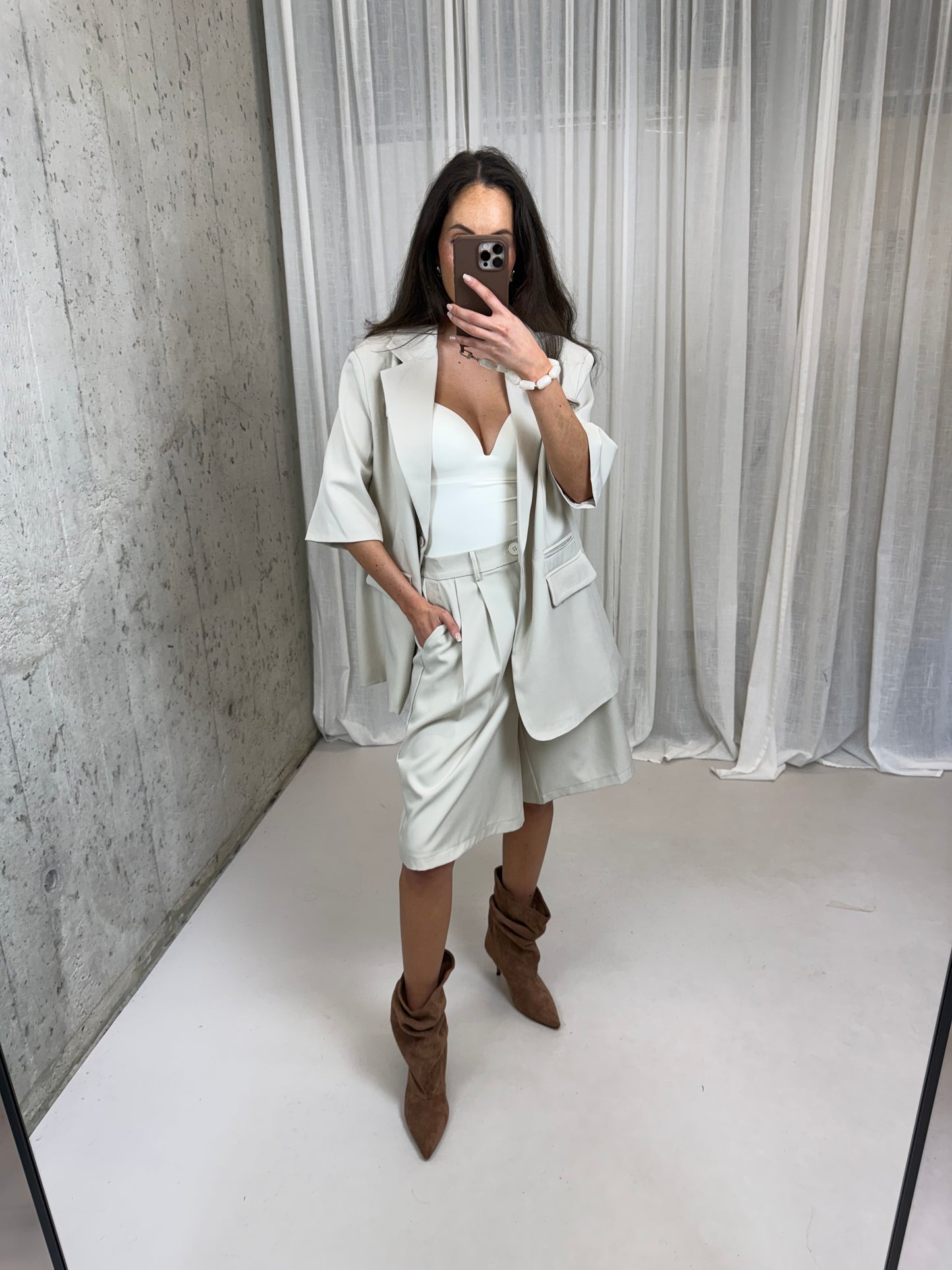 Bermuda short - Licht beige