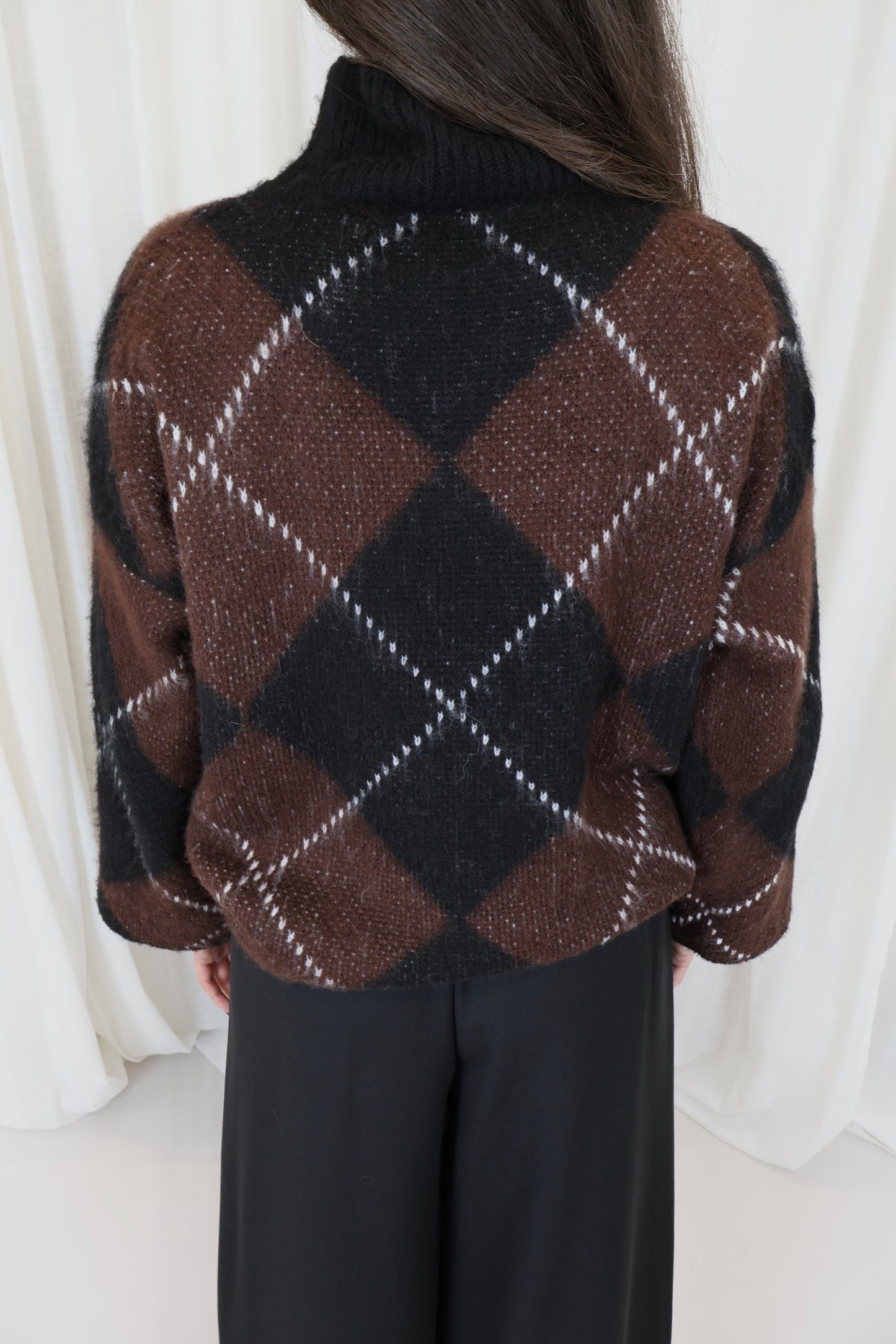 Geruite trui - Zwart met bruin