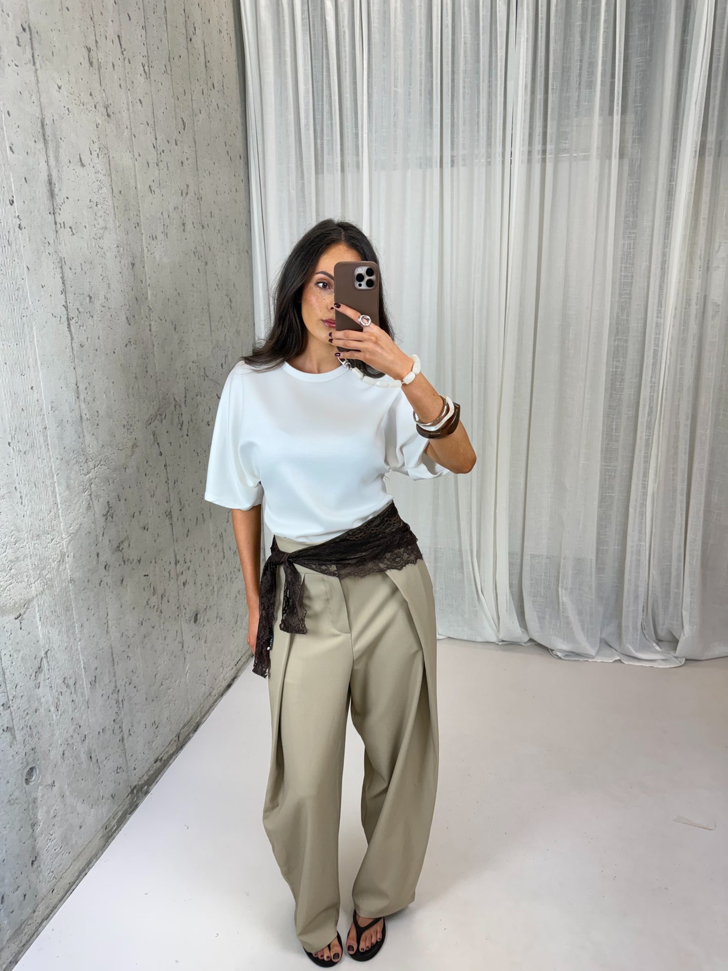 Plooibroek met band - Beige