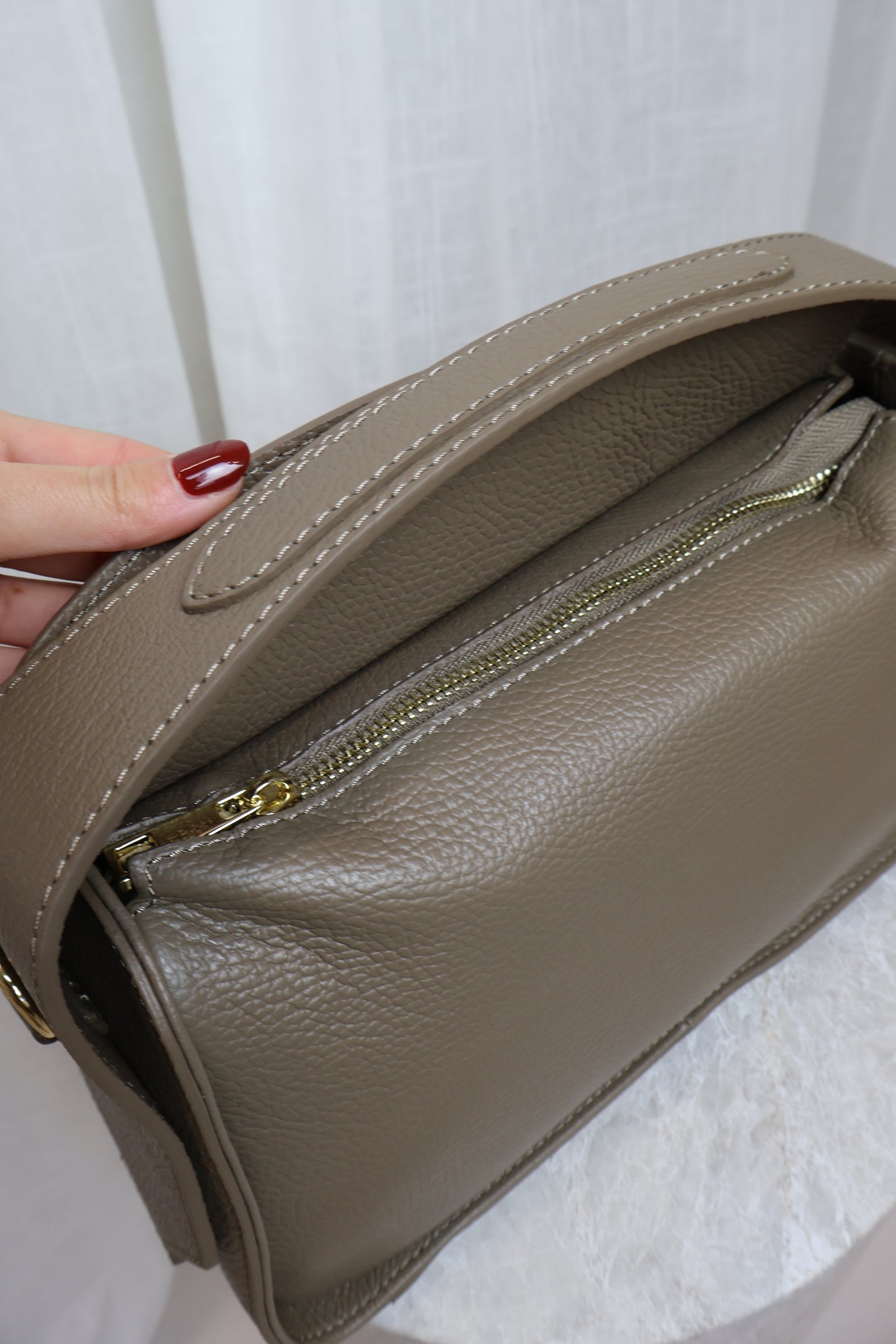 klassieke tas met rechte vorm - Taupe