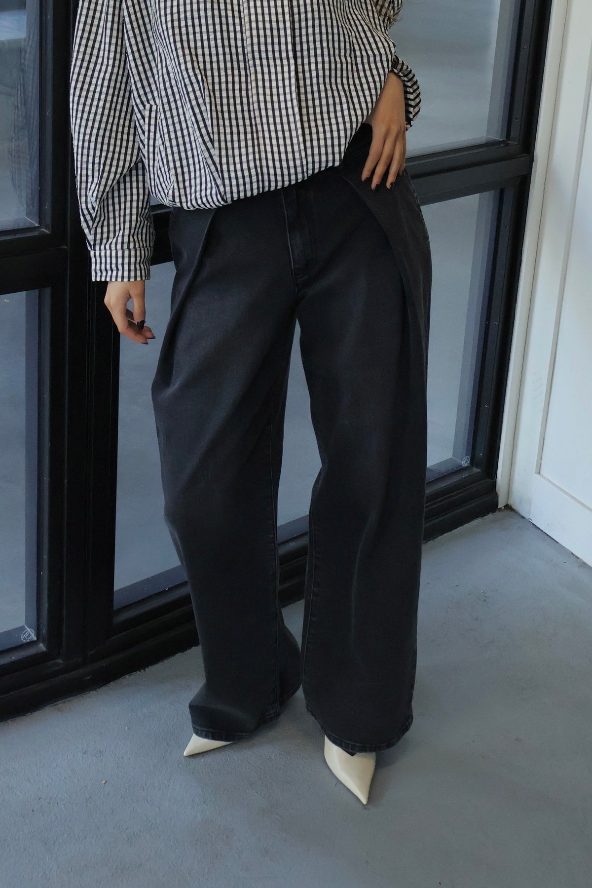 PRE ORDER Plooi jeans - Zwart